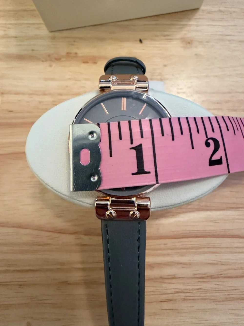 Anne Klein ladies leather watch Grey / Rose Gold